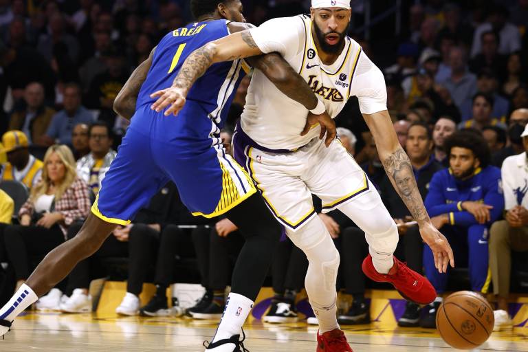 Lakers le devuelve el baile a Warriors y lidera la serie