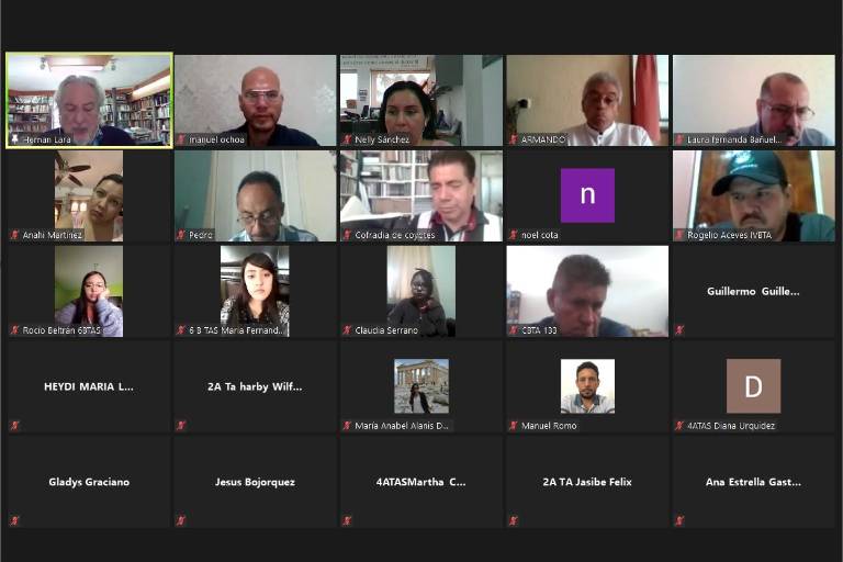 El mar es un regalo para el ser humano, asegura el escritor Hernán Lara Zavala