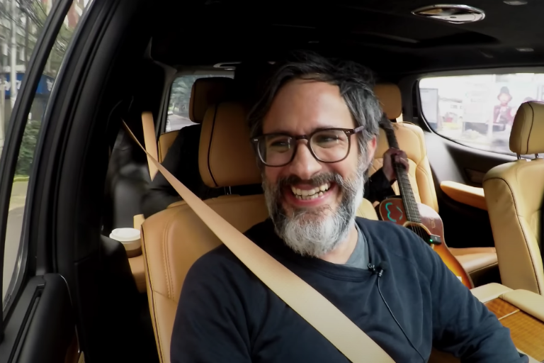 Señala Gael García Bernal ser el ‘papá’ de los corridos tumbados