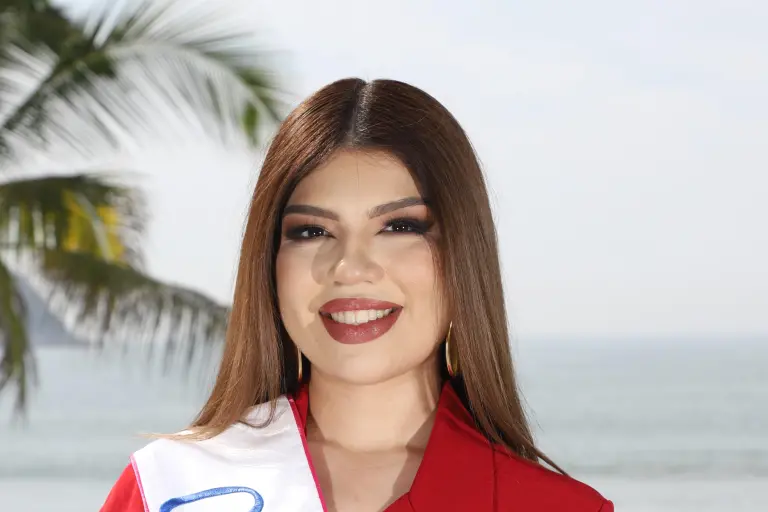 Busca Marbella Rivera la corona de Reina del Carnaval de Mazatlán
