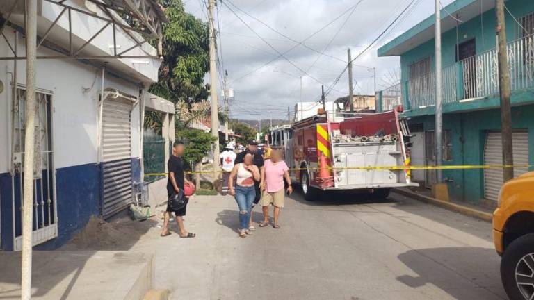Autoridades explicaron cómo rescataron a una menor que fue tomada como rehén por su padre.