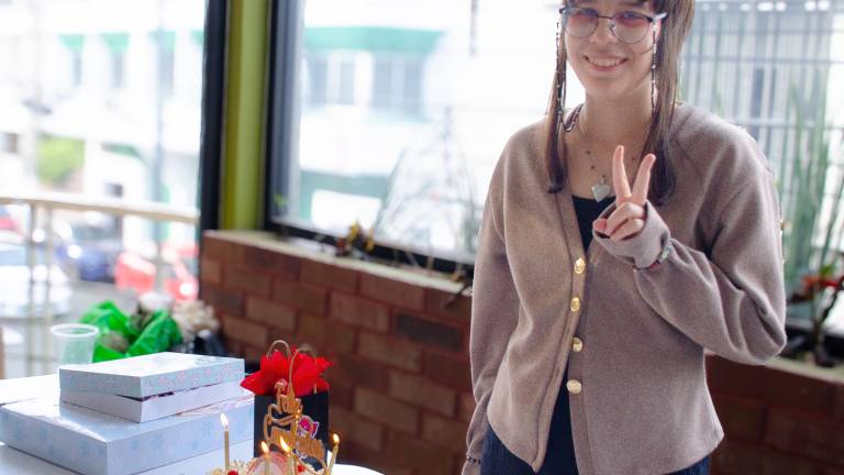 Rosa Emilia Duarte Díaz festejó su cumpleaños número 17.