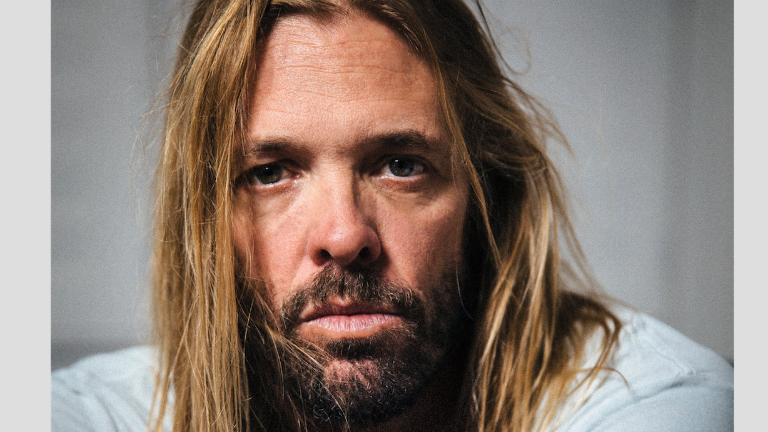 Taylor Hawkins fallece a los 50 años de edad.