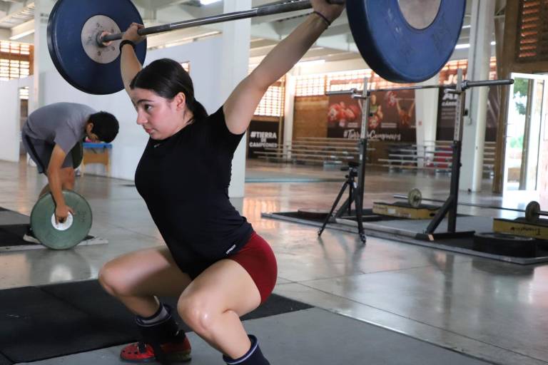 Edzia Yamileth Rivas: A superar lo de Venezuela