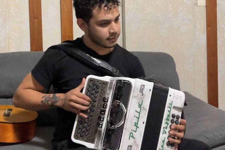 Jofrán, ¿podría ser el nuevo vocalista de Calibre 50?