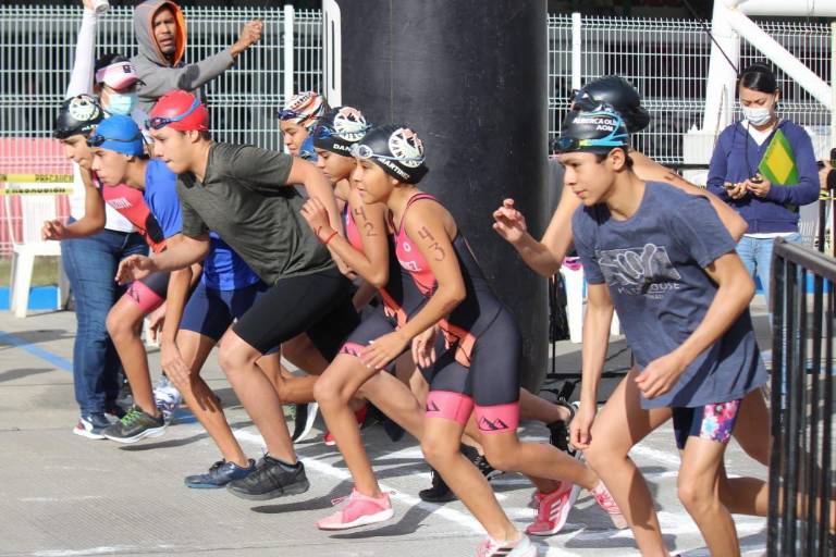 El primer Acuatlón de 2022 se celebra en Mazatlán, durante el fin de semana