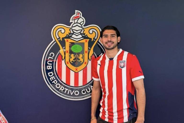 Vladimir Moragrega se suma al Tapatío, pero no podrá alternar con Chivas