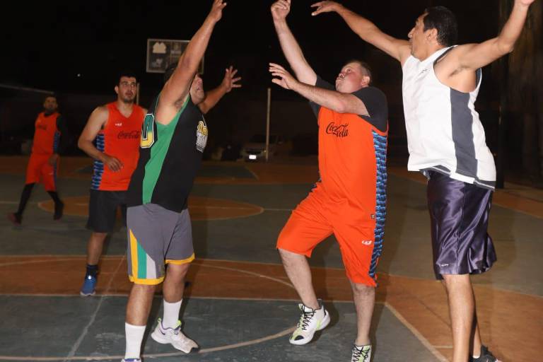 Coca Cola limita por completo a Eco Taxis en Liga Empresarial