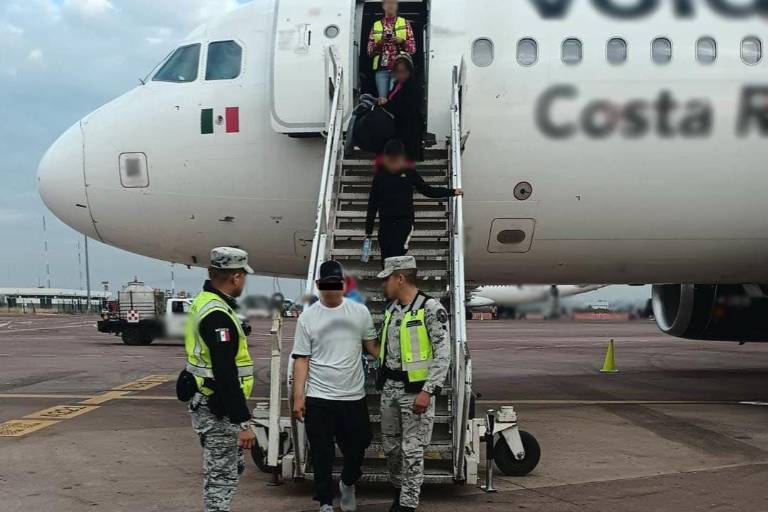 Guardia Nacional detiene a hombre que intentó secuestrar avión de Volaris