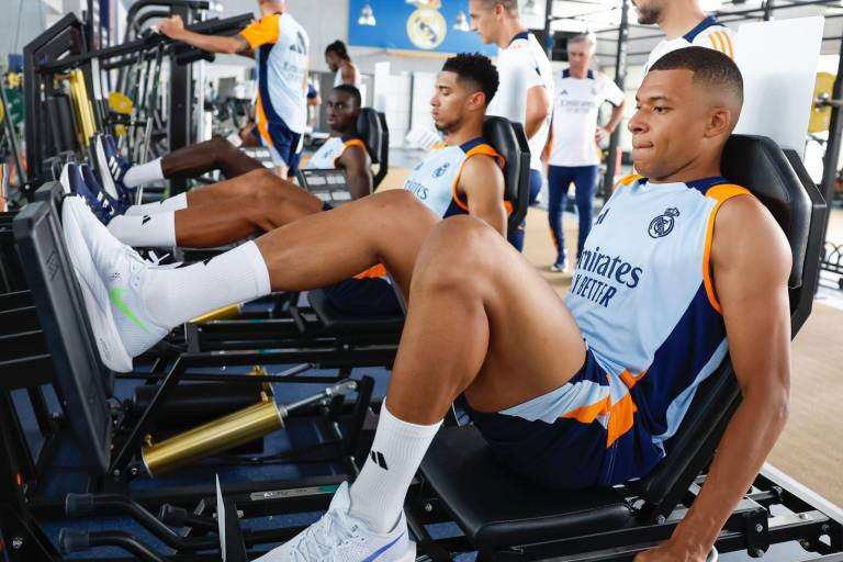 PSG deberá pagar 60 millones de dólares al francés Kylian Mbappé
