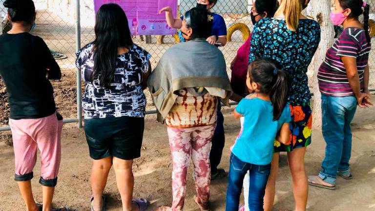 Unidas Contra el Cáncer de Mama: Pro-Familia de Jornaleros y AVON México
