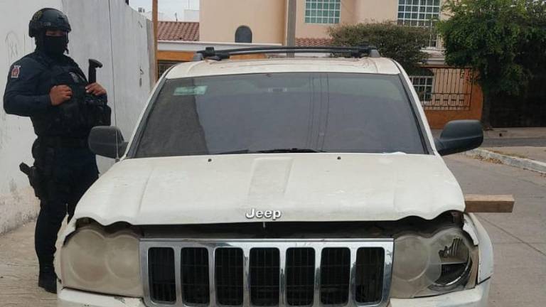 La unidad localizada fue reportada como robada en Estados Unidos.