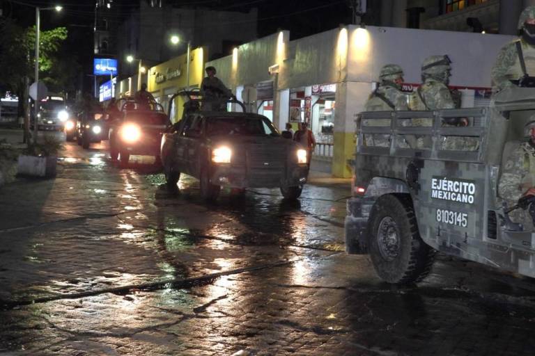 Arriban 1,500 militares para reforzar la seguridad en Sinaloa