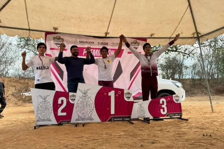 Ciclistas de Rosario logran medallas en la etapa estatal de los juegos Conade 2024