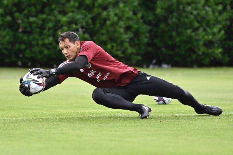 Cuatro sinaloenses son convocados por México para la Copa Oro