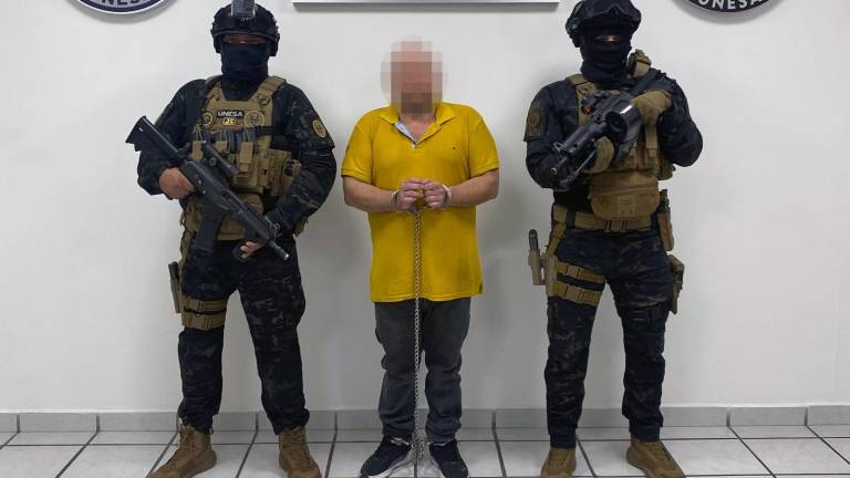 La Fiscalía de Sinaloa detuvo en Caborca, Sonora, a Heraclio “N”, de 50 años, acusado de un homicidio ocurrido en Badiraguato hace 24 años.