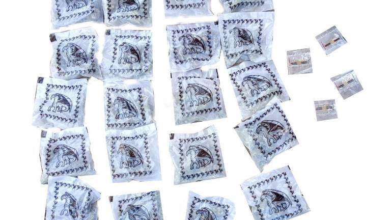 La persona detenida fue puesta a disposición de las autoridades.