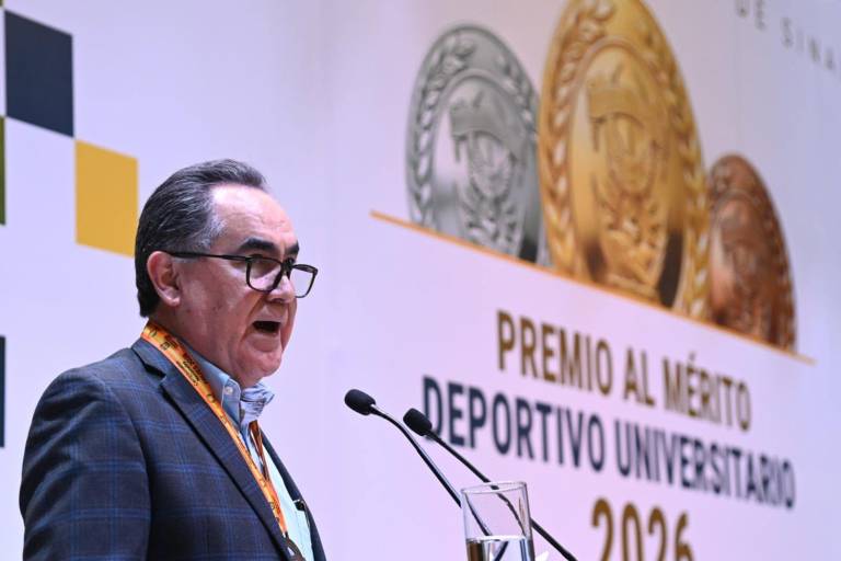 ¡Vuelan alto las Águilas de la UAS! El Rector Jesús Madueña entrega el Premio al Mérito Deportivo 2026; reconoce el esfuerzo y pasión de 224 atletas, médicos y entrenadores