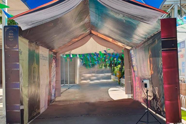 Abren la puerta mágica a la literatura en el Instituto Senda