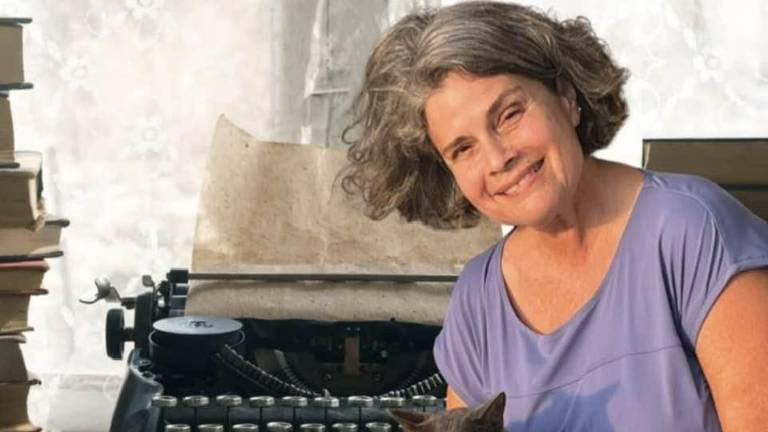 Ana Belén López fue poeta y promotora constante de la literatura.