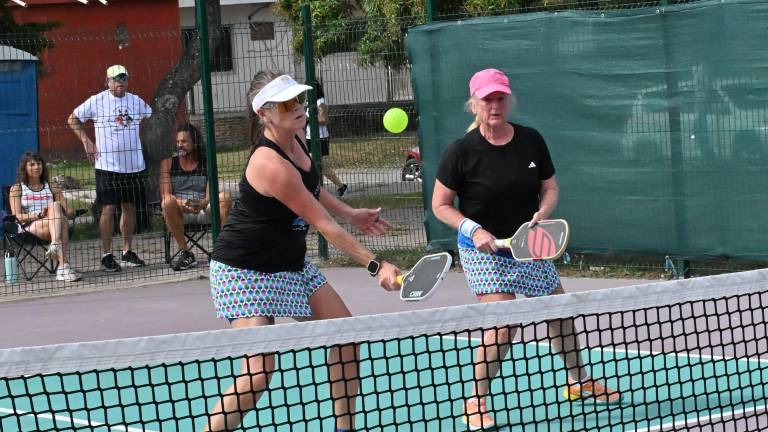 El torneo recibe a 135 participantes.