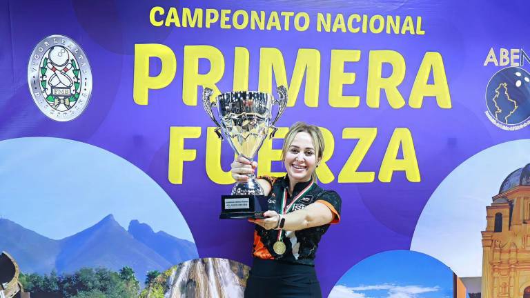 Lili Robles acumuló 8 mil 803 pinos para proclamarse campeonato en el Nacional de Primera Fuerza de Boliche 2025.