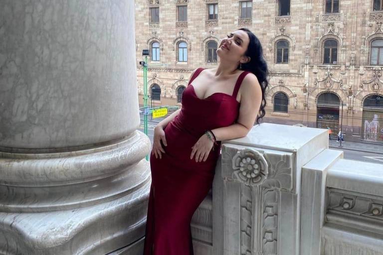 Rosa Ferreiro, feliz por sus logros en el Concurso Nacional de Canto ‘Carlo Morelli’