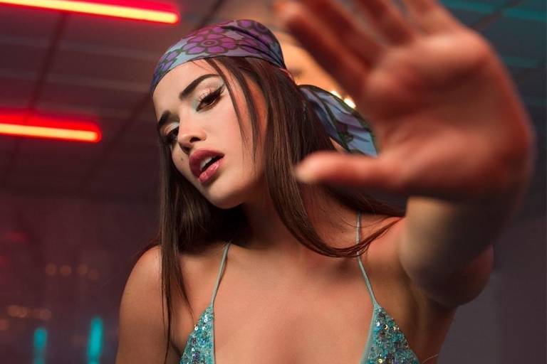 Brianda Lizárraga, hija del líder de la Banda MS, se lanza oficialmente como cantante