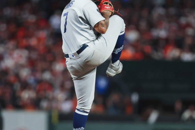 Julio Urías no abrirá el Juego 5 de esta noche ante Gigantes