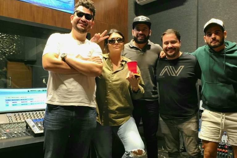 Edén Muñoz le produce nuevo disco a Yuridia en Mazatlán