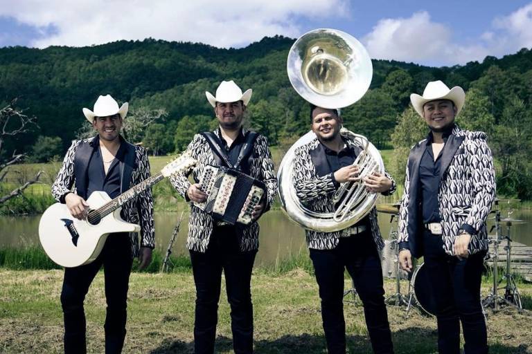 Calibre 50 y Gerardo Ortiz darán conciertos juntos