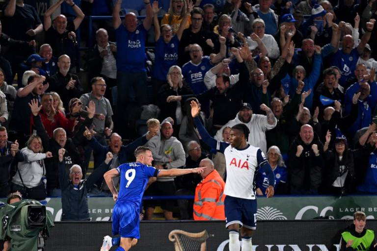 Tottenham empata 1-1 en Leicester y teme por Bentancur