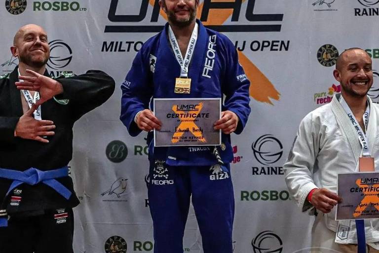 Participa el actor Tom Hardy en torneo de artes marciales y gana