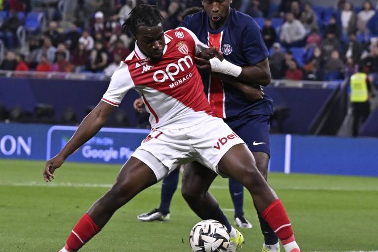 PSG conquista su 13ª Supercopa de Francia con gol de Dembélé