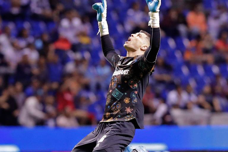 Toluca se mete a la fiesta grande con gol de su portero Volpi