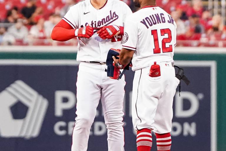 Joey Meneses sigue imparable a la ofensiva con los Nacionales de Washington