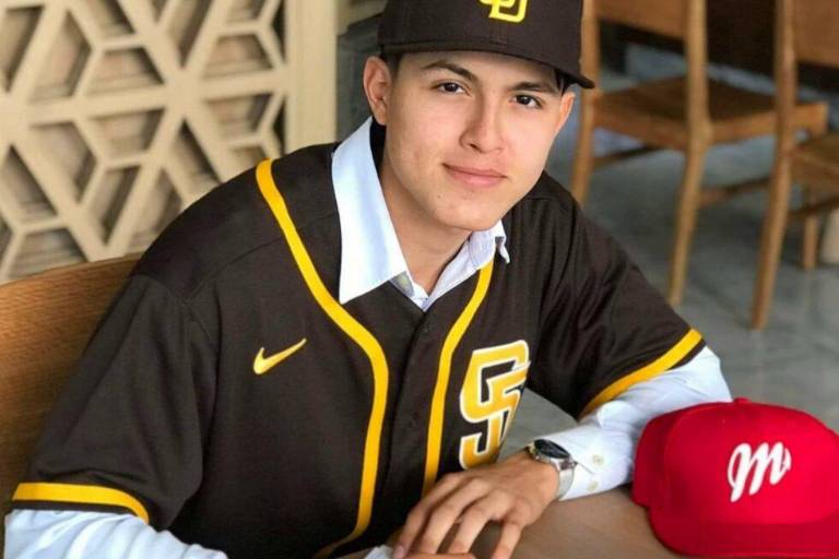 Cuatro prospectos de Venados firman con organizaciones de Grandes Ligas