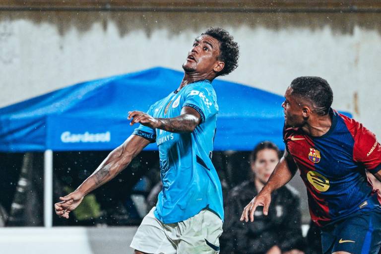 Barcelona supera al City con sus canteranos en una tanda de penaltis
