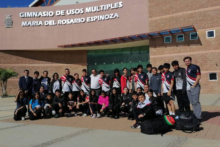 Regresan karatecas de Mazatlán con 32 medallas de preselectivo realizado en Culiacán