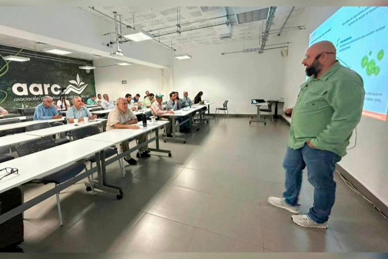 Cuarta Semana del Ciclo de Conferencias en Verano AARC 2023