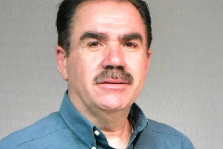 Fallece el cronista, escritor y funcionario público Óscar Lara Salazar