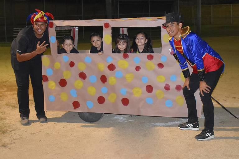 Viven los pequeños la magia del circo