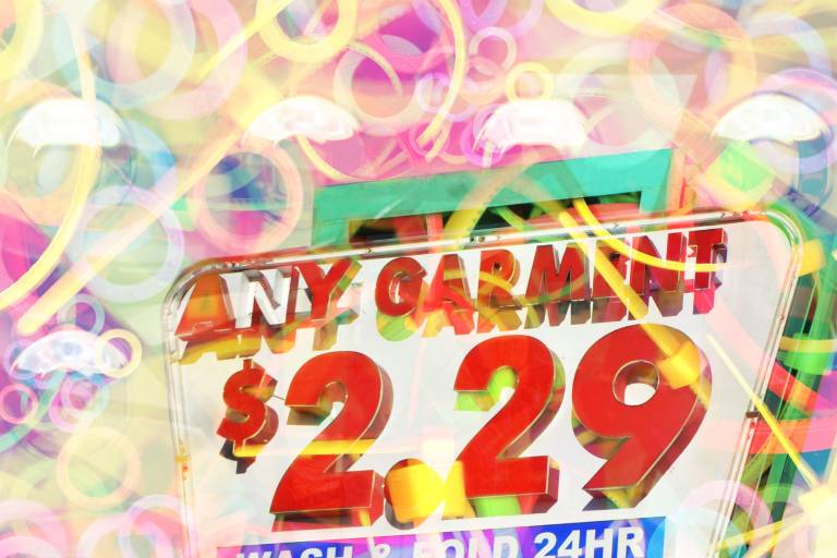 De Toledo a Takashi Murakami, subastarán 40 obras en La Casa del Maquío