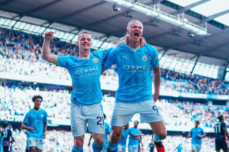 Manchester City aplasta al Fulham de Raúl Jiménez