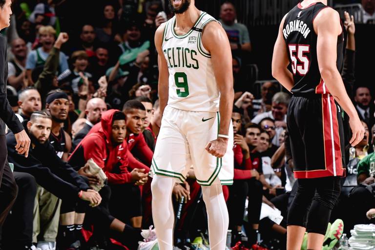 Los Celtics toman revancha del Heat