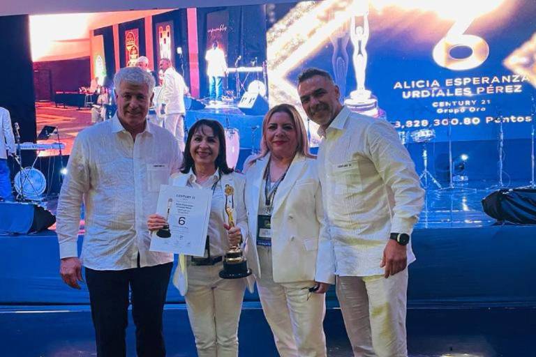 Asisten colaboradores a la Convención Nacional Century21 México 2023