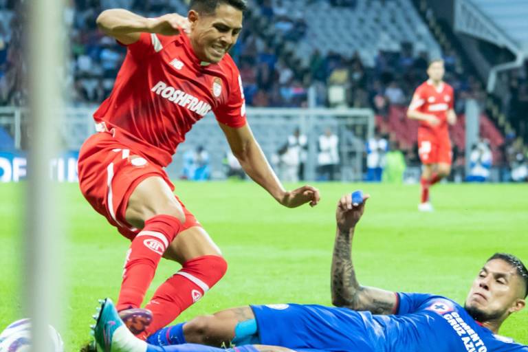 Toluca aprovecha errores de la Máquina y gana en el Azteca