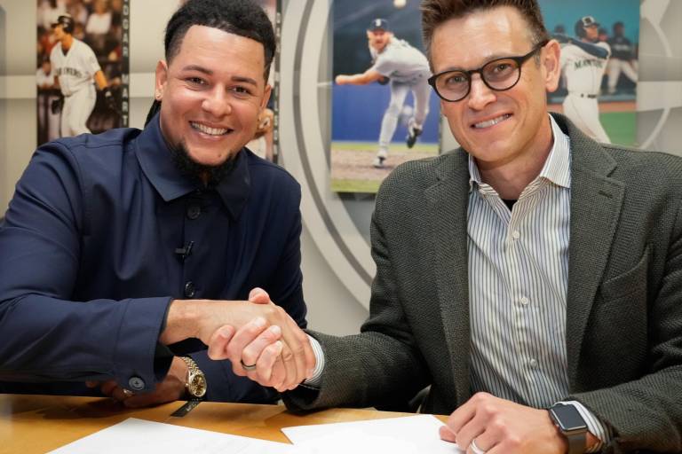 Luis Castillo se muestra ‘muy feliz’ tras firmar extensión con los Marineros de Seattle