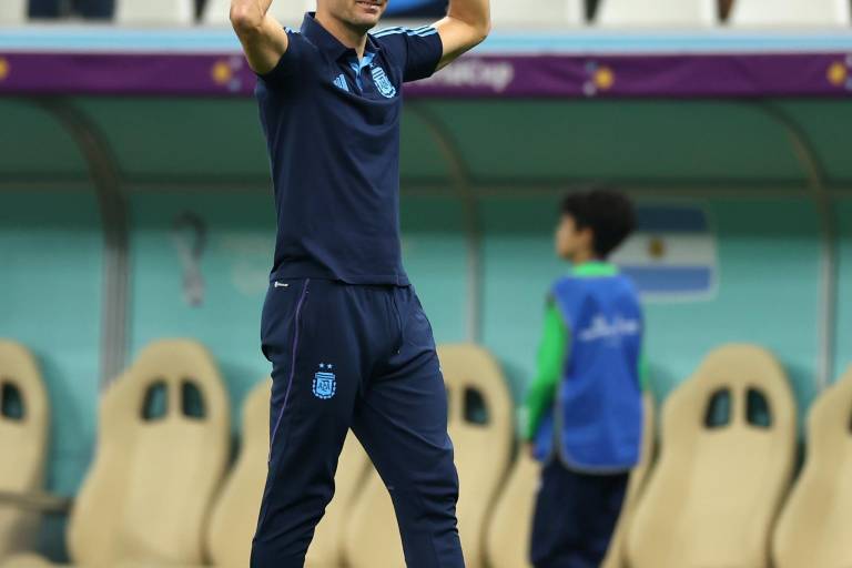 Lionel Scaloni, el DT sin experiencia que tiene a Argentina a un paso de la gloria en Qatar 2022
