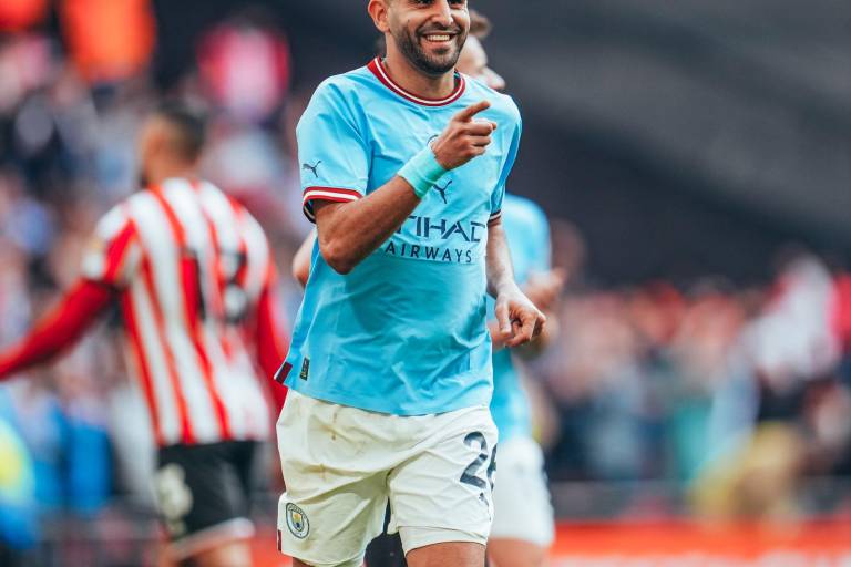 Con actuación formidable de Riyad Mahrez, Manchester City aplasta al Sheffield y es finalista de la FA Cup